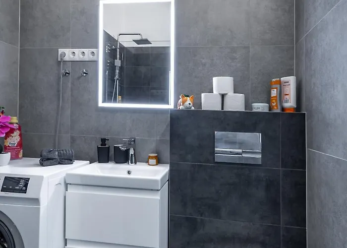 Panoramic Top-floor With Citadella & Liberty Statue View *