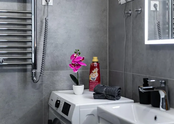 Panoramic Top-floor With Citadella & Liberty Statue View *