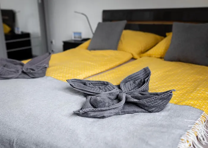 Panoramic Top-floor With Citadella & Liberty Statue View